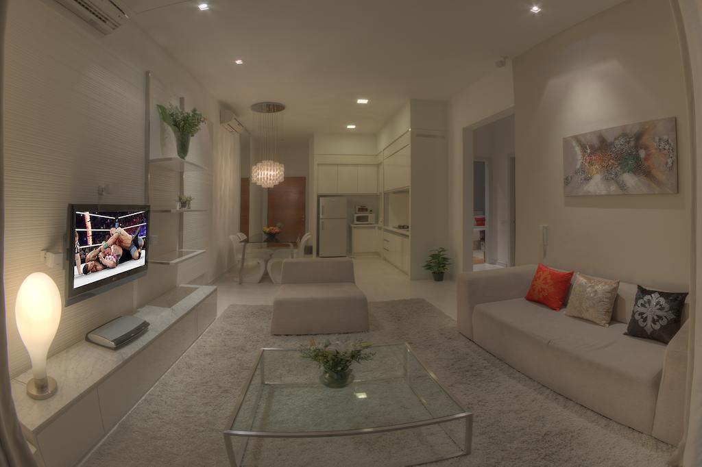 Golden Triangle Suites By Mondo Куала Лумпур Екстериор снимка